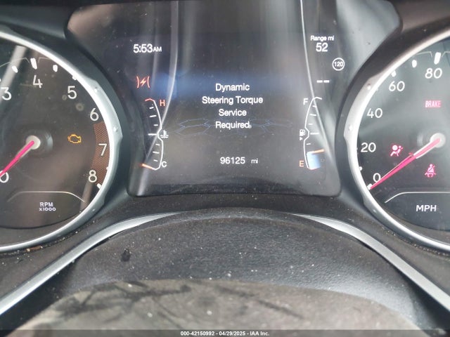 3C4NJCBBXJT494116 Jeep 2018