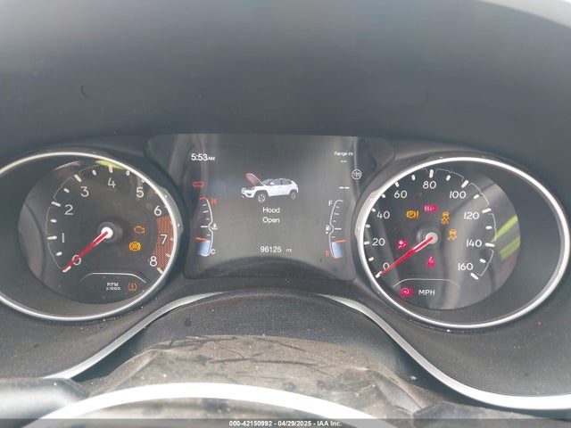 3C4NJCBBXJT494116 Jeep 2018