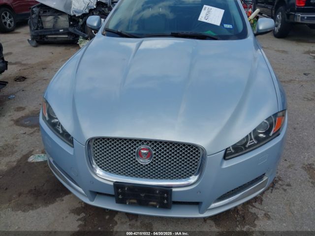 SAJWA0ES0EPU23131 Jaguar Xf I4 T