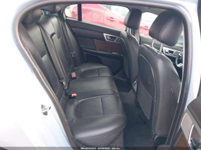 SAJWA0ES0EPU23131 Jaguar Xf I4 T
