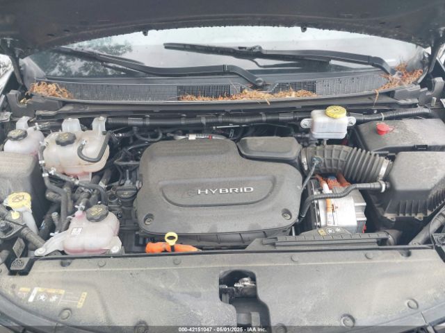 2C4RC1L72PR540902 Chrysler Pacifica Hybrid Touring L