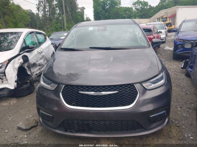 2C4RC1L72PR540902 Chrysler Pacifica Hybrid Touring L