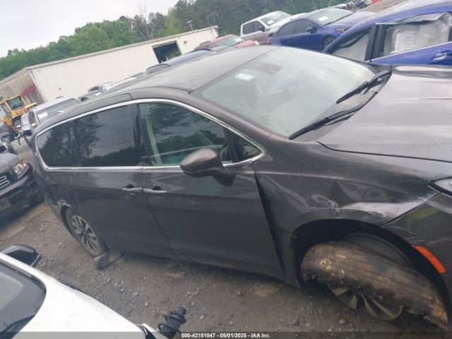 2C4RC1L72PR540902 Chrysler Pacifica Hybrid Touring L