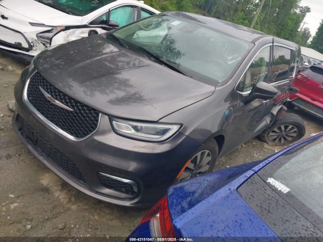 2C4RC1L72PR540902 Chrysler Pacifica Hybrid Touring L