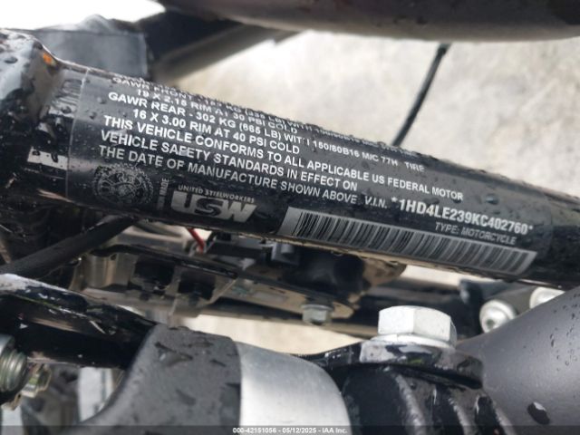 2019 HARLEY-DAVIDSON XL883 1HD4LE239KC402760 Photo 9