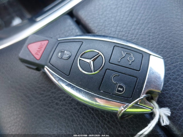 WDC0G4JB0HV011253 Mercedes-Benz m274