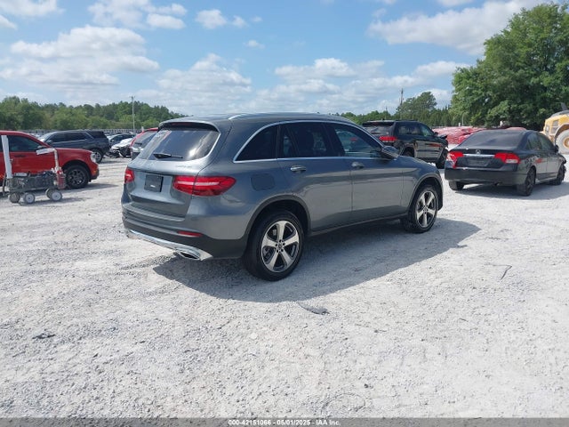 WDC0G4JB0HV011253 Mercedes-Benz m274