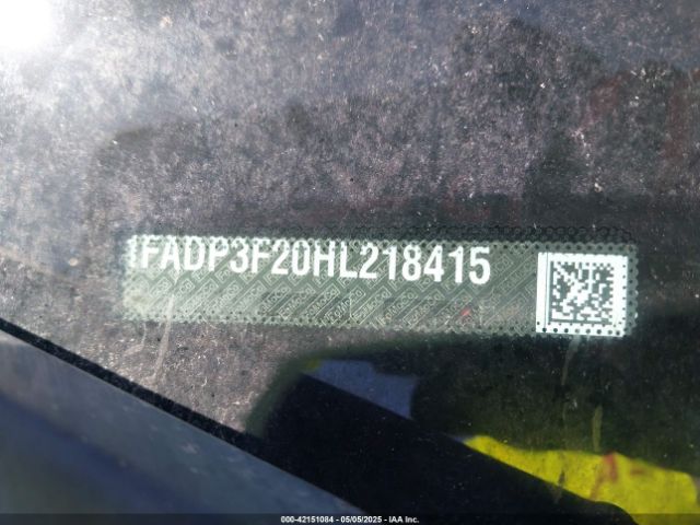 1FADP3F20HL218415 Ford FOCUS SE