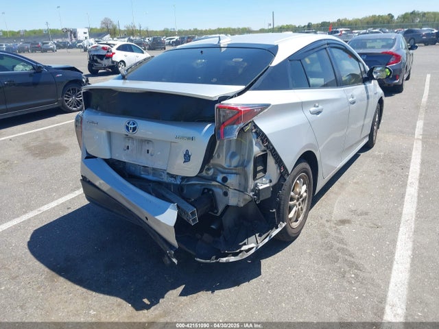 JTDKBRFU6J3603990 Toyota Prius Two