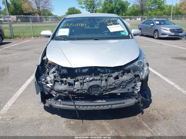 JTDKBRFU6J3603990 Toyota Prius Two