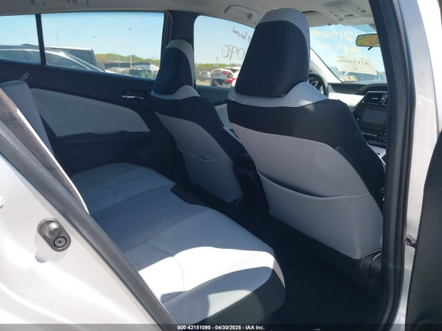 JTDKBRFU6J3603990 Toyota Prius Two