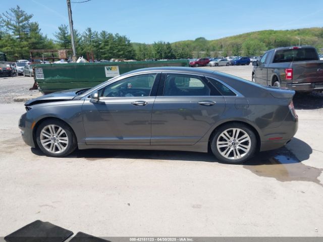 3LN6L2J98GR611569 Lincoln MKZ