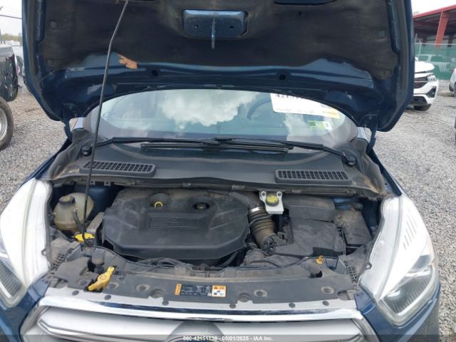 1FMCU9J94JUA96398 Ford Escape Titanium