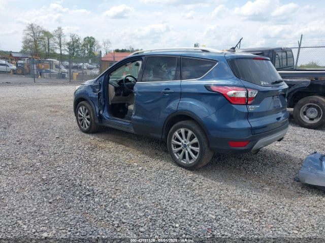 1FMCU9J94JUA96398 Ford Escape Titanium