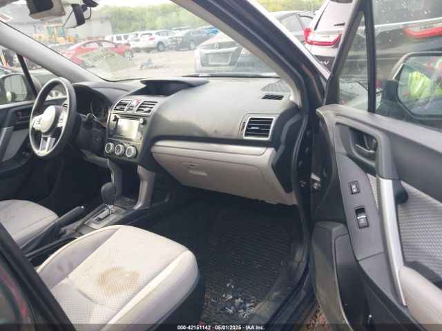 JF2SJABC1JH534213 Subaru Forester 2.5i