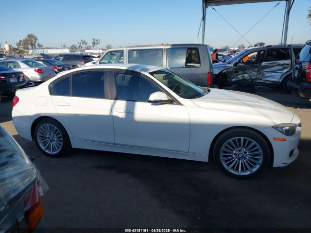 WBA3B1C50FK140256 BMW 320i