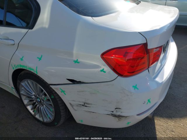 WBA3B1C50FK140256 BMW 320i
