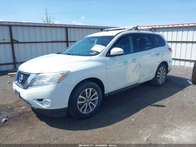 5N1AR2MN6GC621811 Nissan Pathfinder S