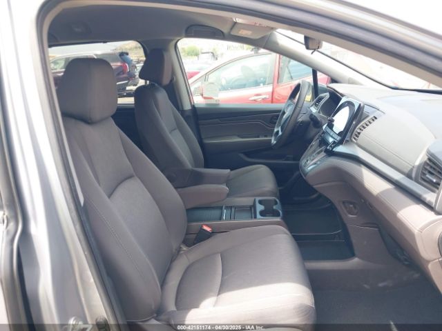 5FNRL6H51KB138393 Honda ODYSSEY EX