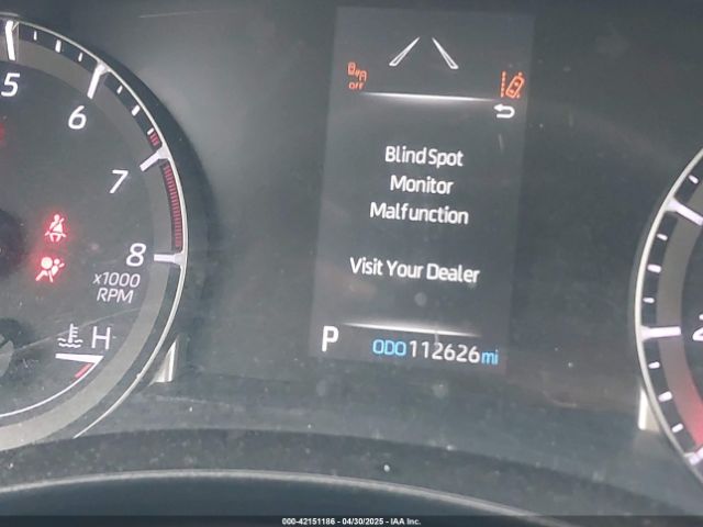 5TDZZRAH1NS138852 Toyota Highlander Le
