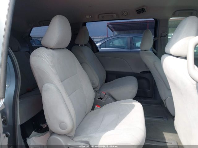 5TDZK3DC7GS756195 Toyota Sienna L 7 Passenger