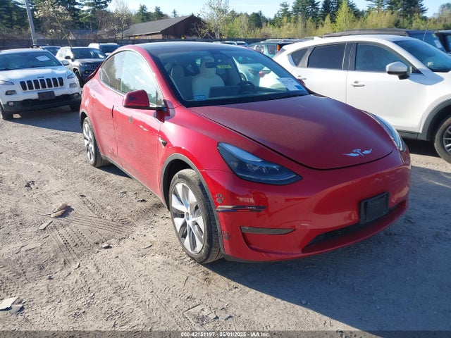 7SAYGDEE0PF638869 Tesla Model Y