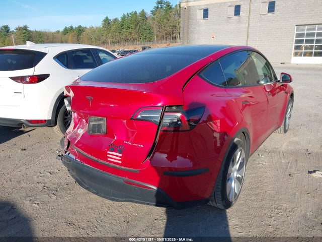 2023 TESLA MODEL Y 7SAYGDEE0PF638869 Photo 3