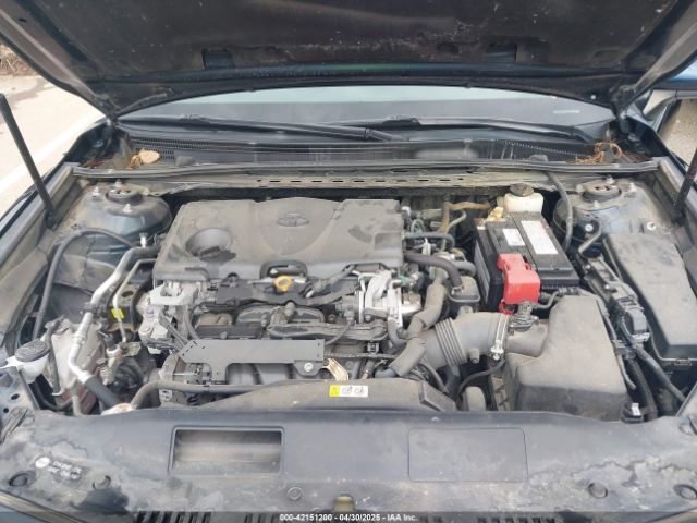 2018 TOYOTA CAMRY 4T1B11HK1JU639737 Photo 9