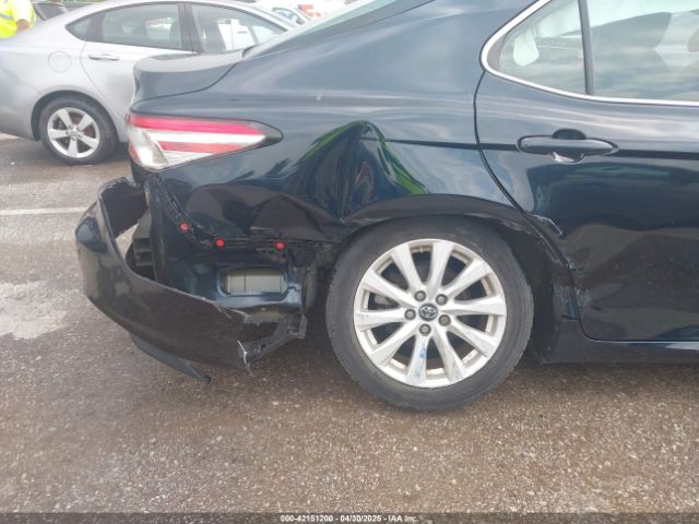 2018 TOYOTA CAMRY 4T1B11HK1JU639737 Photo 5