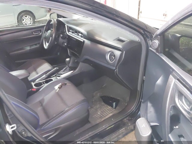 2T1BURHE9KC217329 Toyota COROLLA SE