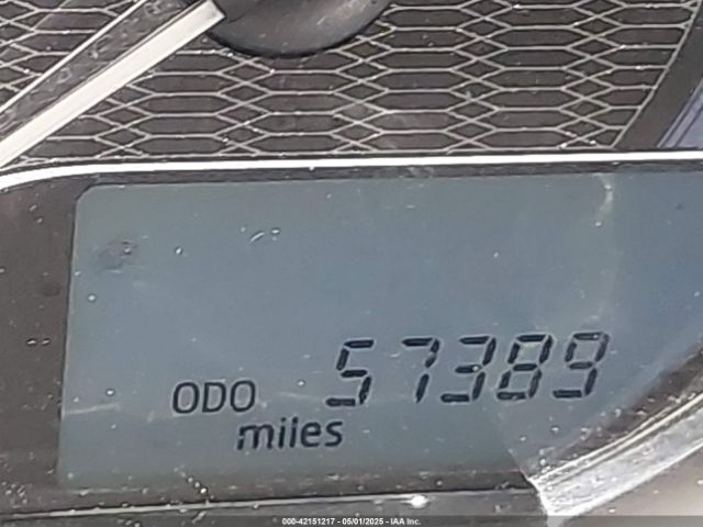 2T1BURHE9EC057229 Toyota Corolla Le Plus