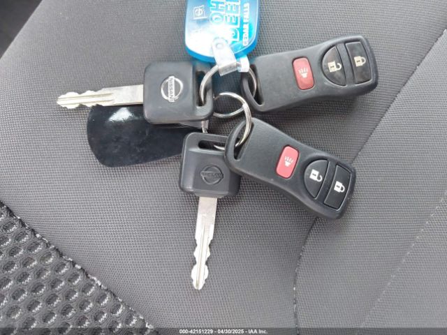 1N6AD0CW6KN737280 Nissan 2019
