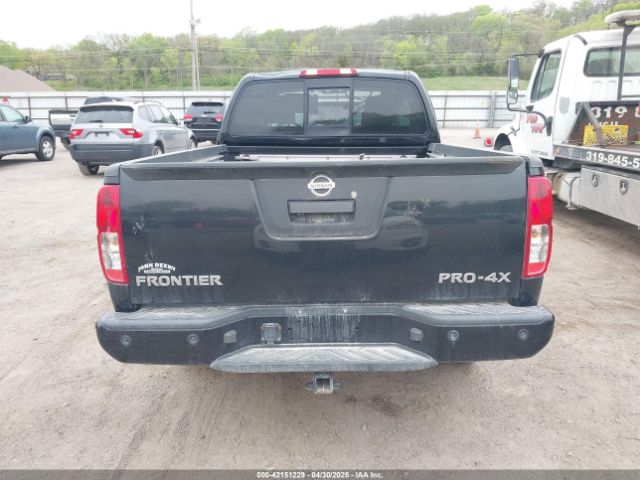 1N6AD0CW6KN737280 Nissan 2019