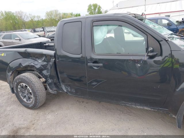 1N6AD0CW6KN737280 Nissan 2019