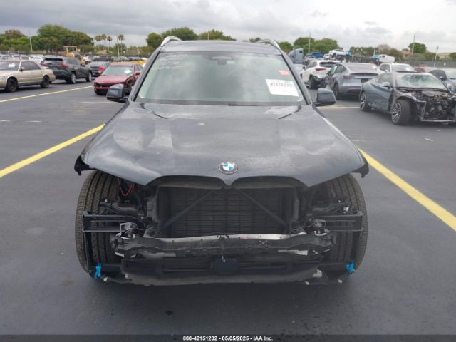 5UXCW2C56KL081312 BMW X7 Xdrive40i