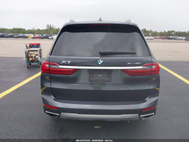 5UXCW2C56KL081312 BMW X7 Xdrive40i