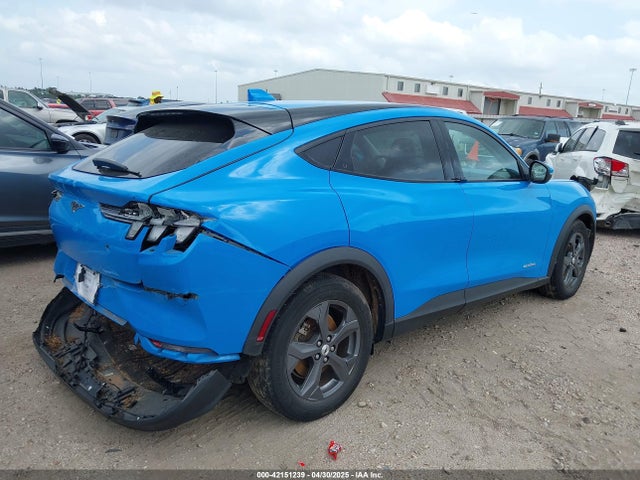 3FMTK1SS9NMA18833 Ford Mustang Mach-E