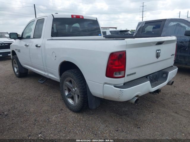 2013 RAM 1500 1C6RR7FT7DS559585 Photo 2