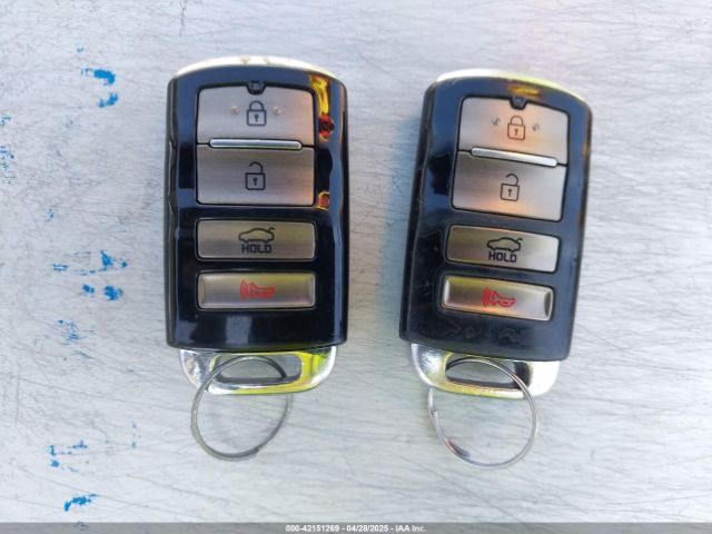 KNALN4D75G5218796 KIA Cadenza Premium