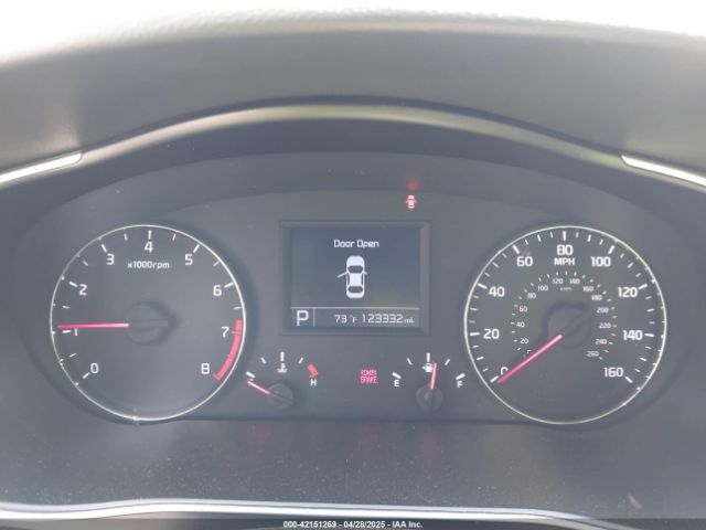 KNALN4D75G5218796 KIA Cadenza Premium