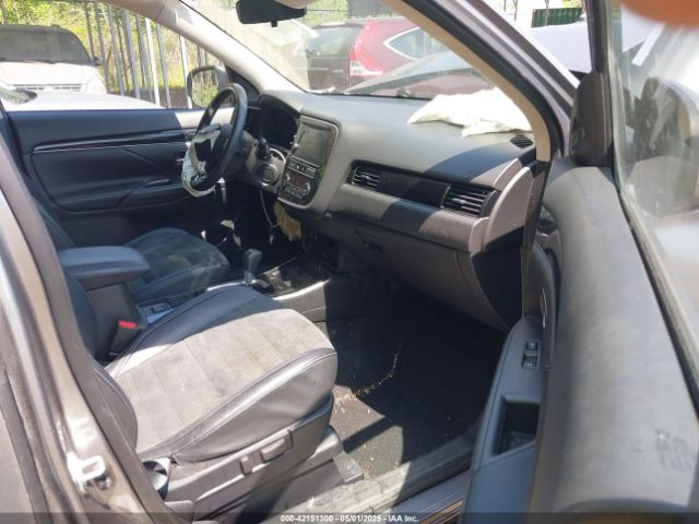 2019 MITSUBISHI OUTLANDER JA4AD3A35KZ051733 Photo 4