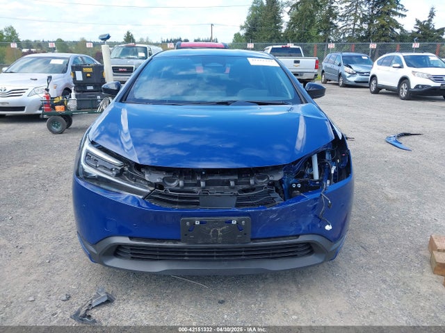 JTDADABU6R3014933 Toyota Prius Le Awd-e