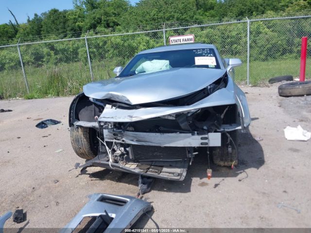 1G1FD1RSXJ0120763 Chevrolet Camaro 2lt