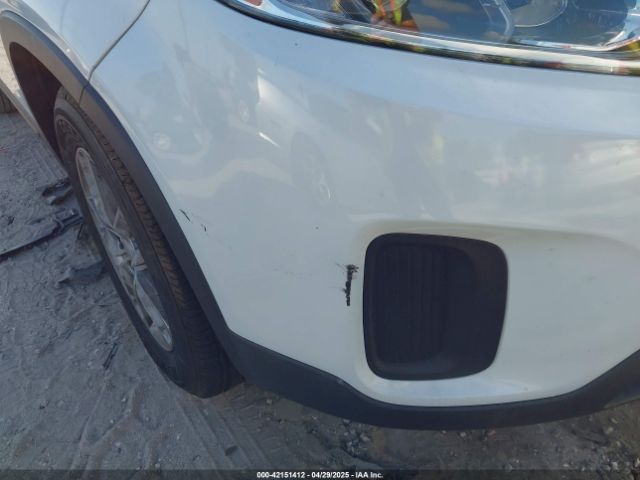 5XYKT3A69FG575172 KIA SORENTO LX