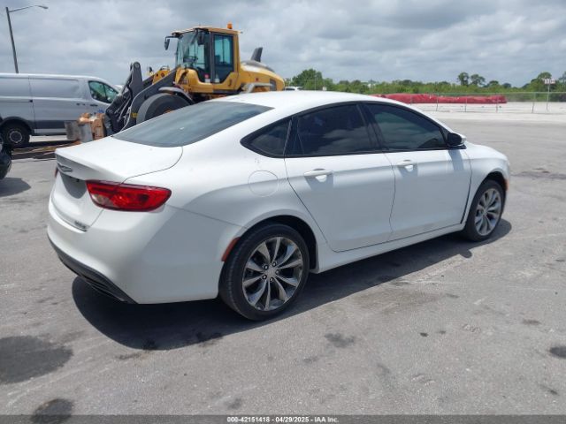 2015 CHRYSLER 200 1C3CCCBB2FN743599 Photo 3