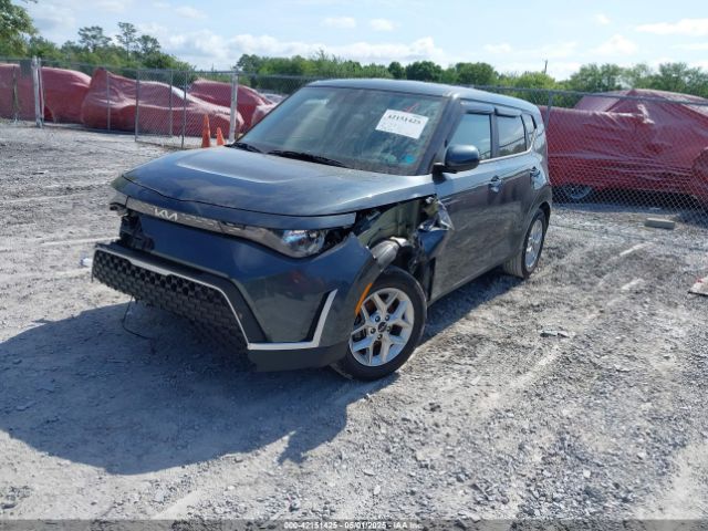 KNDJ23AU1P7207631 KIA SOUL LX