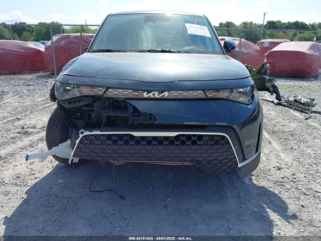 KNDJ23AU1P7207631 KIA SOUL LX