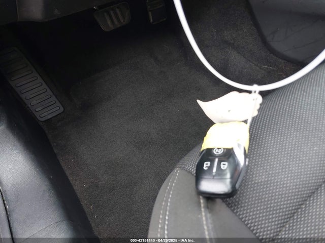 1FA6P8AM0F5409798 Ford Mustang V6