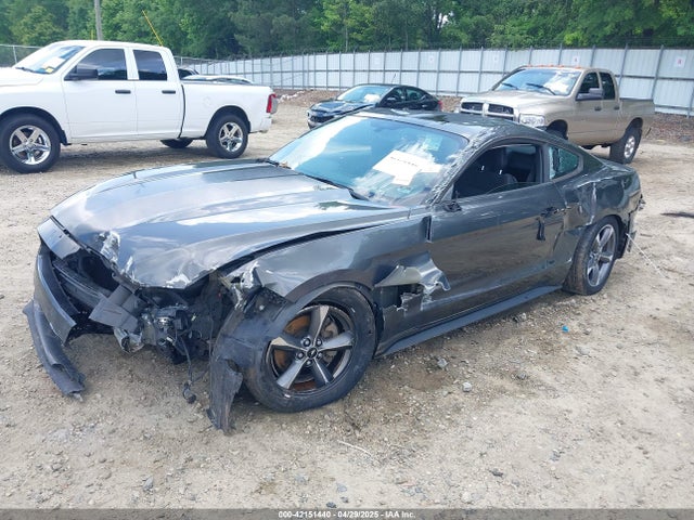 1FA6P8AM0F5409798 Ford Mustang V6