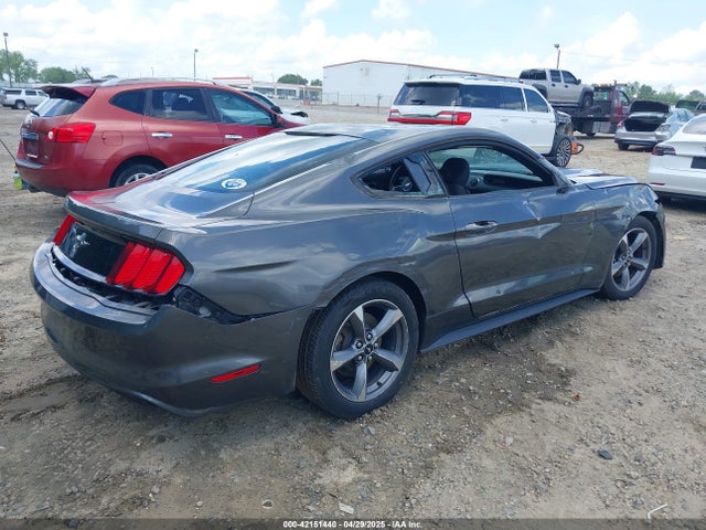 1FA6P8AM0F5409798 Ford Mustang V6